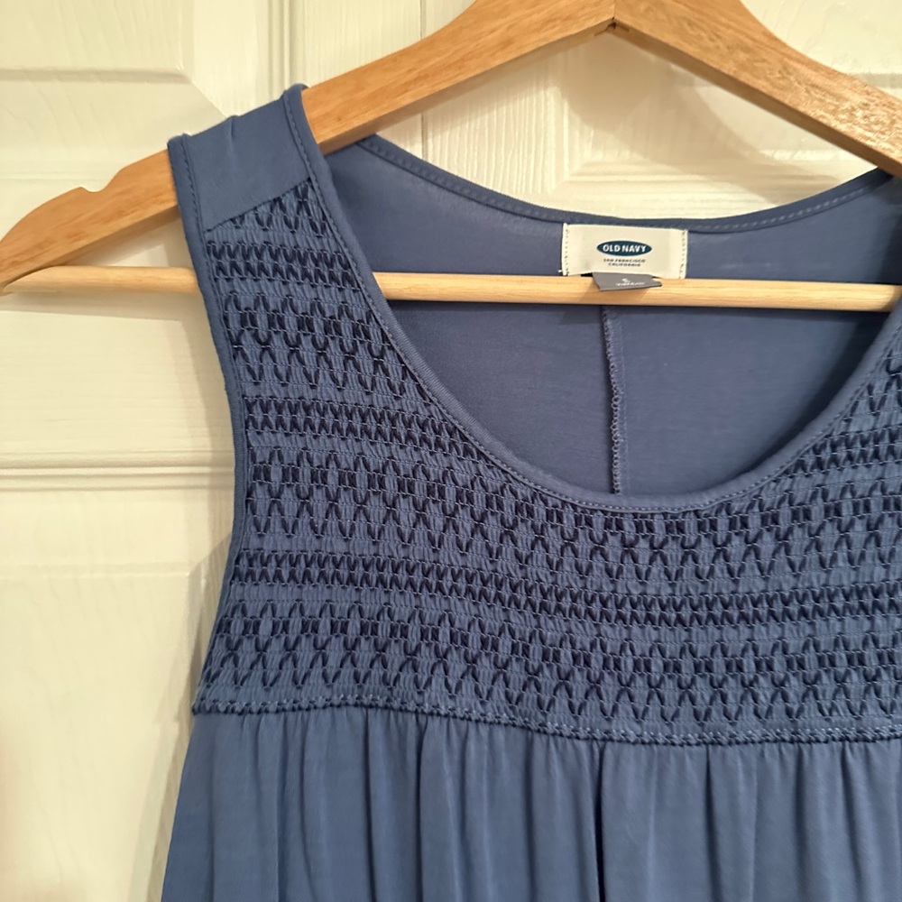 Old Navy Blue Smocked Tank To